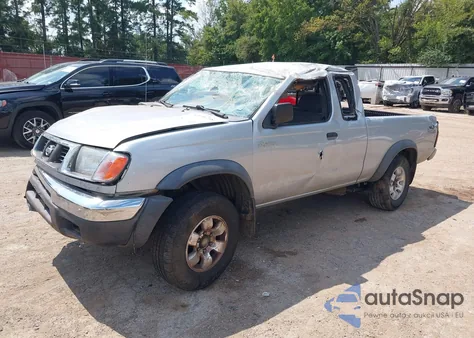 2000 Nissan Frontier Desert Runner Se-V6/Desert Runner Xe-V6 из США, поврежденный, VIN 1N6ED26T5YC393685